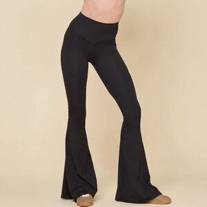 POPFLEX Black High-Waist Flare Leggings